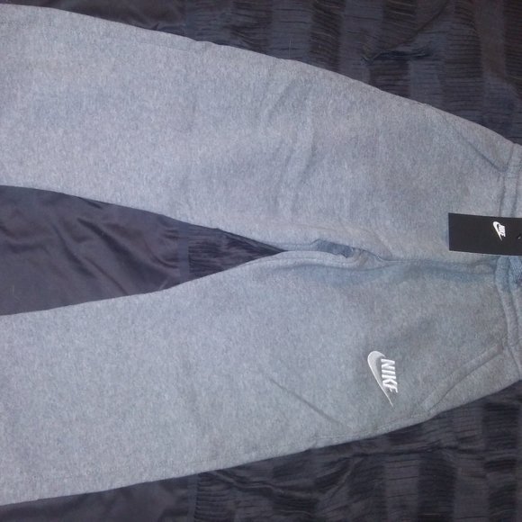 Nike bottoms nwt boys nike sweatpants poshmark